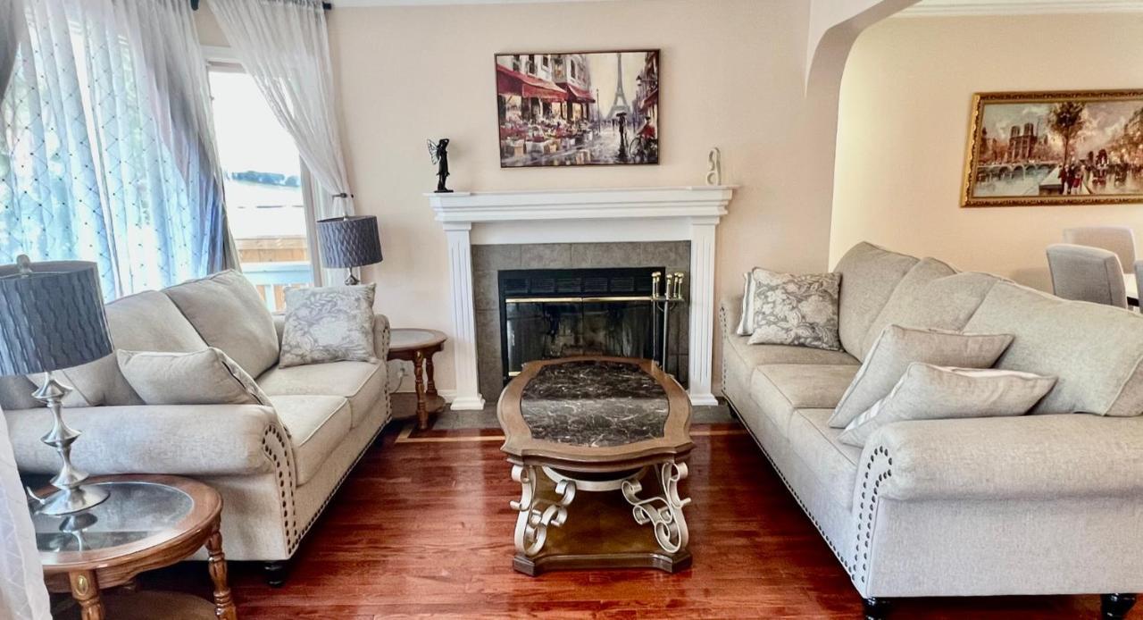 Crescent Heights Majesty Villa Calgary Bagian luar foto